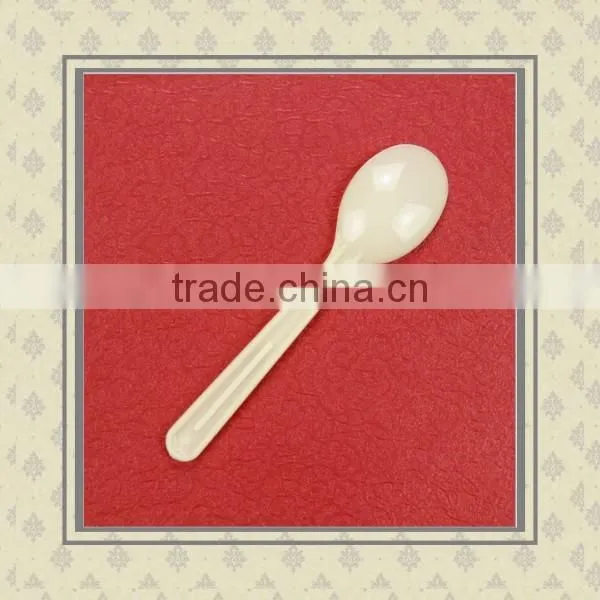 Customized your own food grade PP plastic disposable ice cream clear white plastic spoons manufacturer