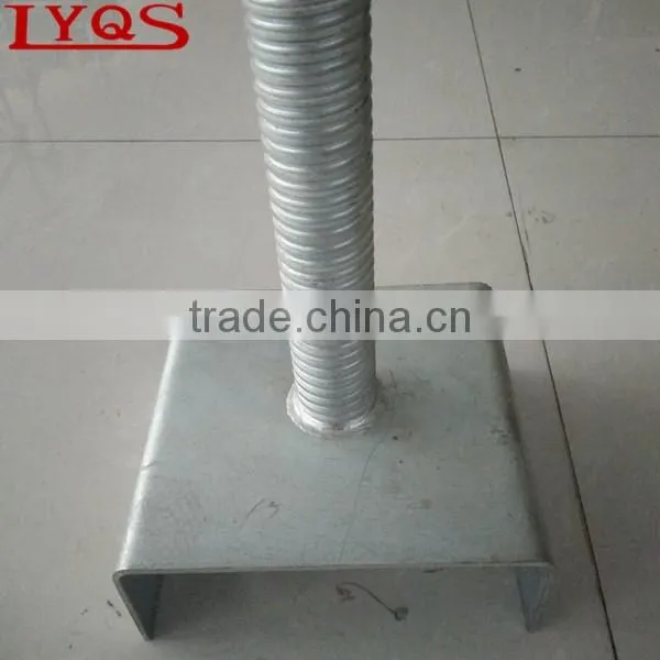 Scaffolding adjustable U-head jack support
