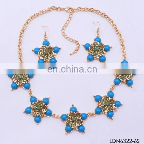alibaba express stock bib statement necklace MOQ 24pcs per color