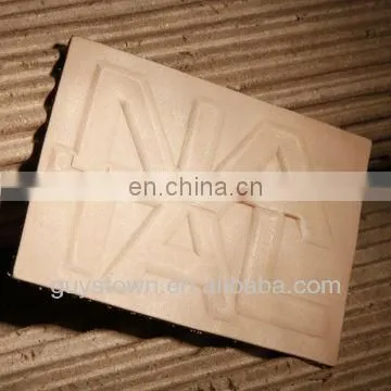 Customized high quality genuine leather patch for denim clothing