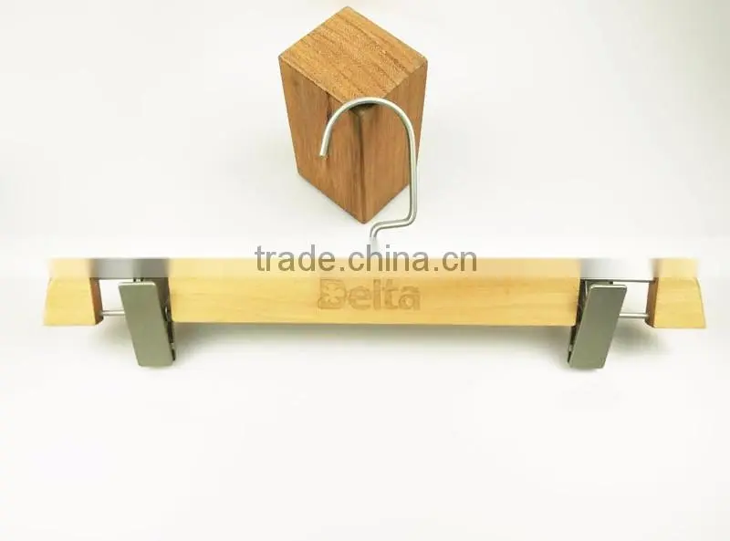 CY-657 Luxury custom logo natural wooden hanger wooden cloth hanger with rack