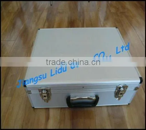 customized aluminum suitcase