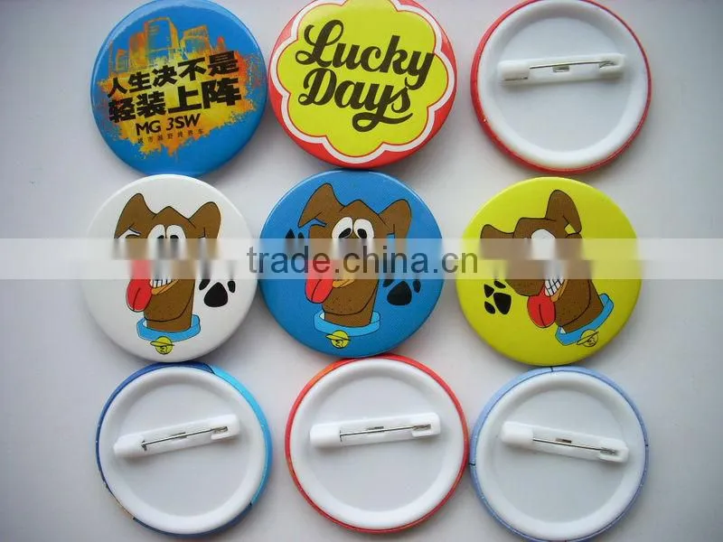 Custom made button plastic badge / cheap pin plastic badge