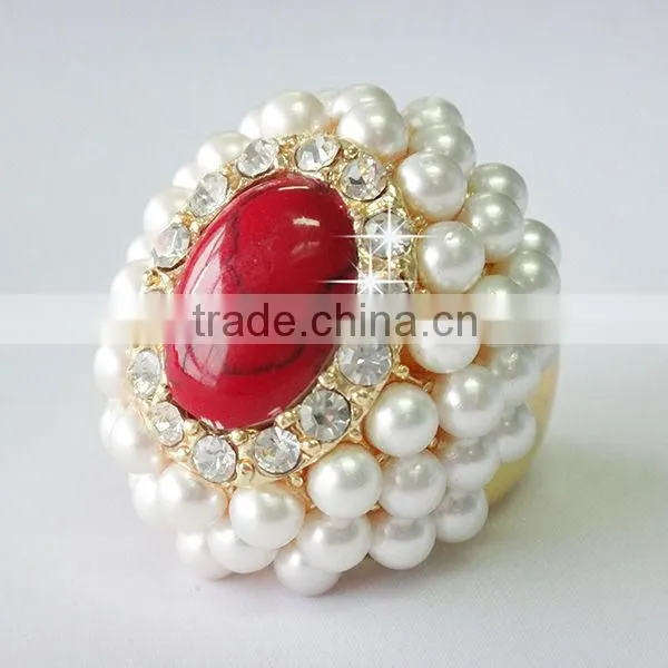 Women's Gender and Gold Jewelry Main Material emerald ring