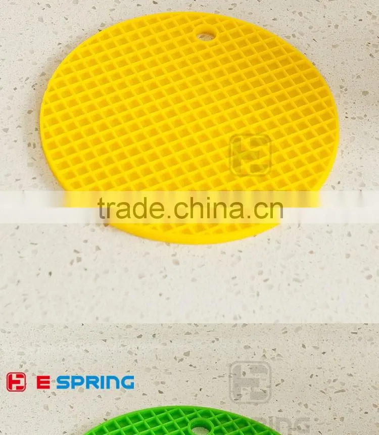 High quality Silicone hot pad/heat resistant silicone mat/silicone coaster