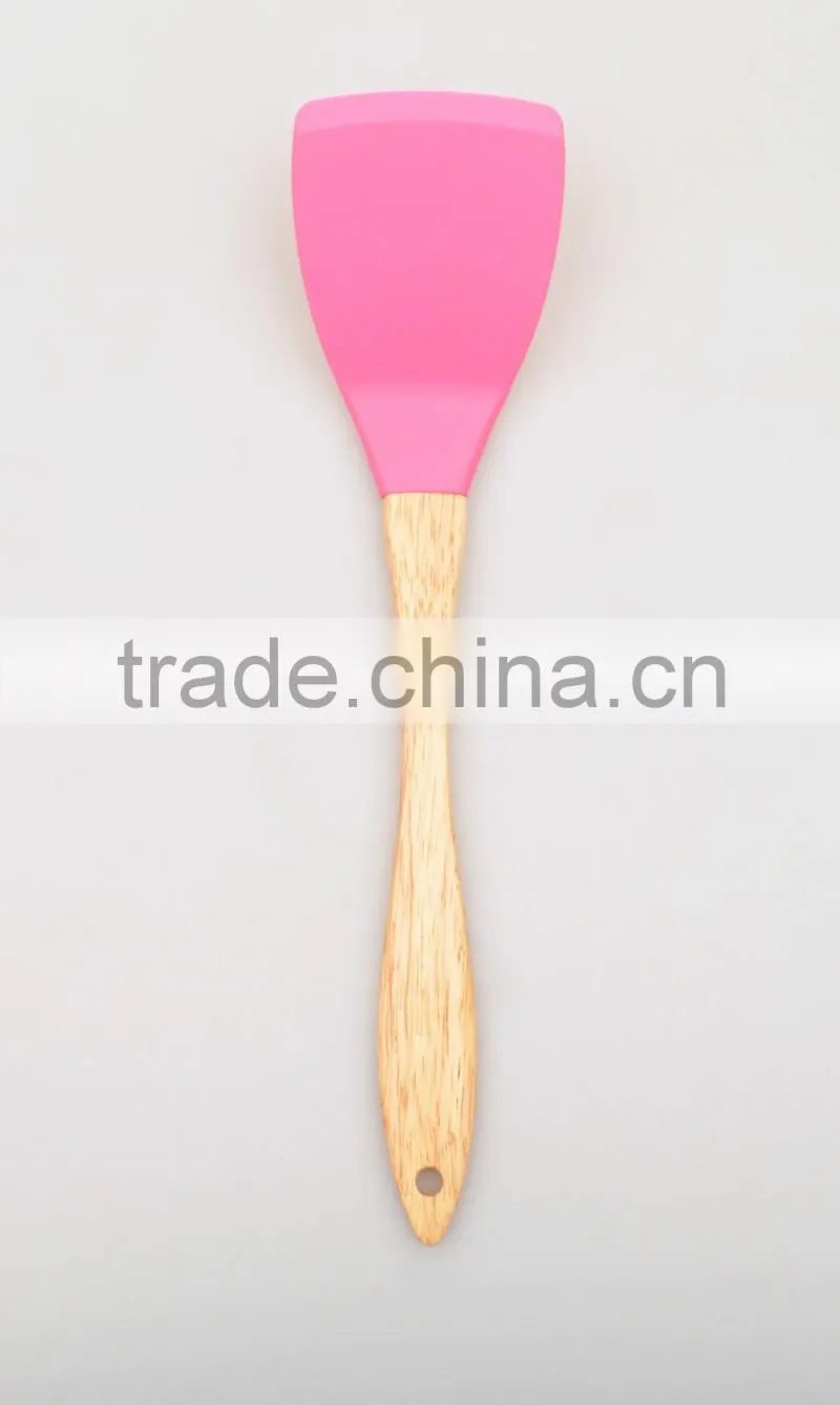beautiful in desigh LFGB testing silicon kitchenware with ruber wooden handle