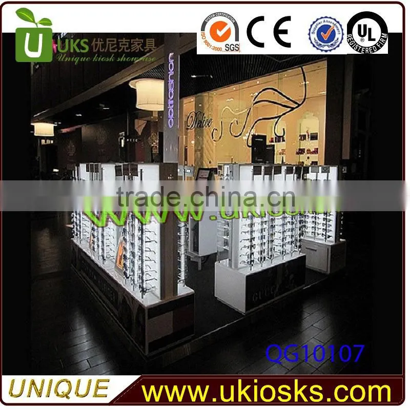 Shopping mall sunglasses kiosk for retail