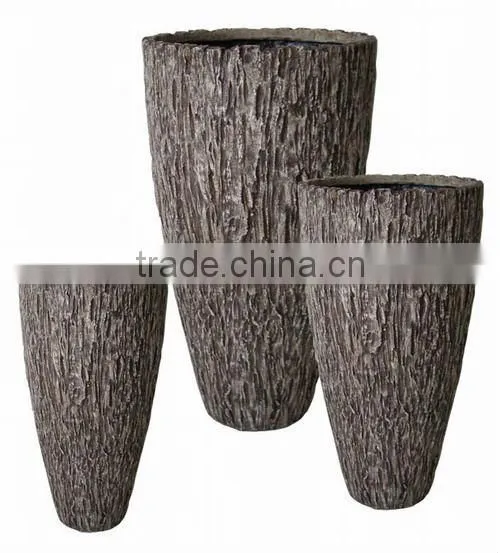 sandstone finish round polystone garden planters
