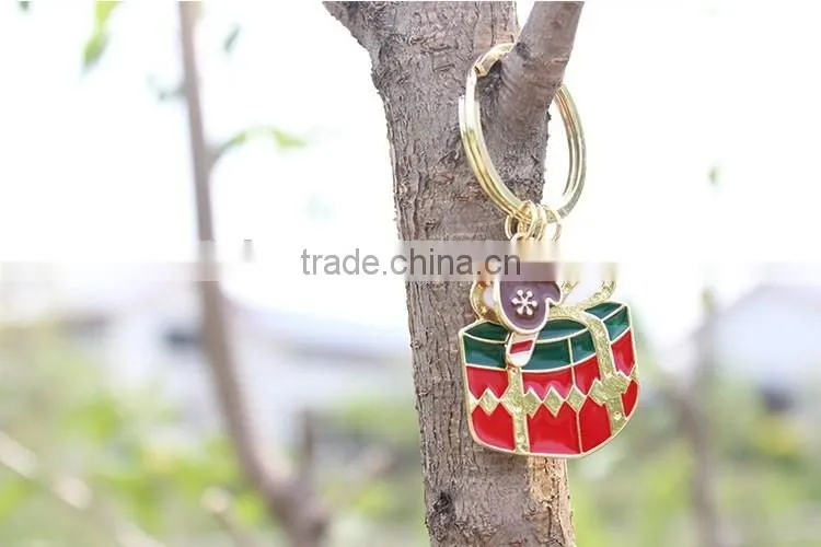 Charm Christmas Gift Box Deer Keychain Keyring Enamel Key Chain Pendant