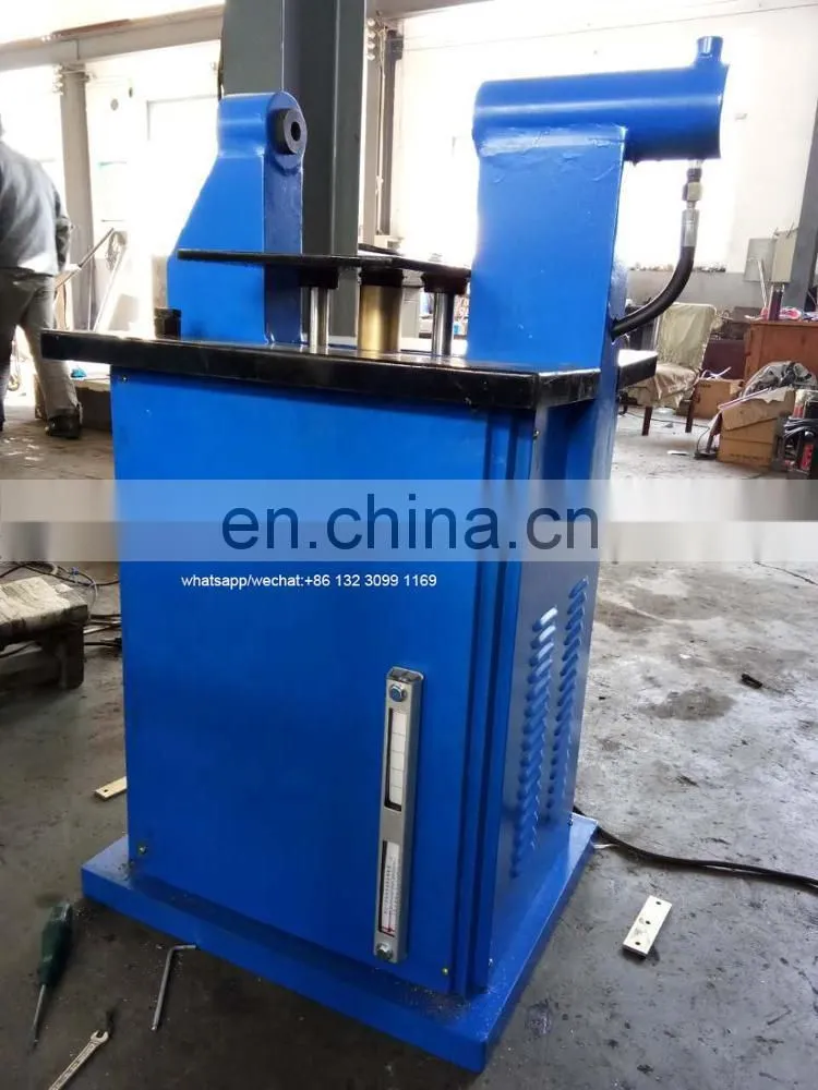 riveting machine.jpg