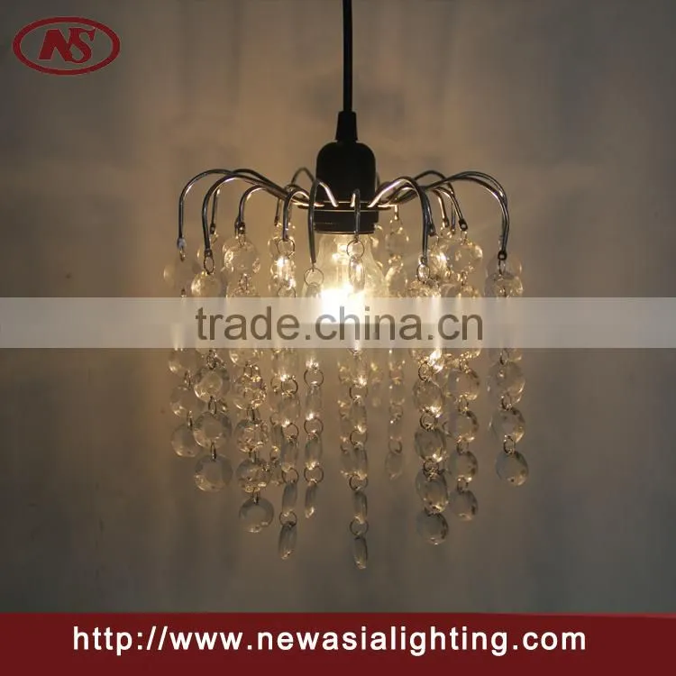 Crystal charming pendant light