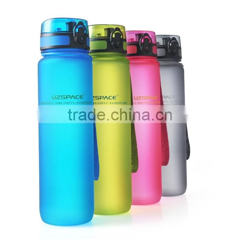 PP Plastic Type and Water Bottles Drinkware Type shaker bottle