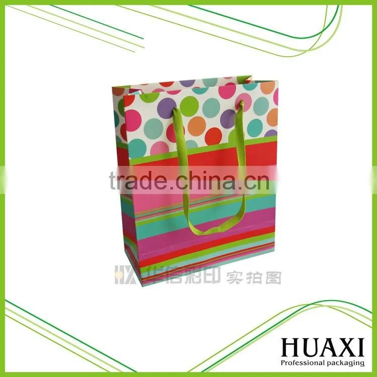 Huaxin high quality colorful dots paper bags for gift package