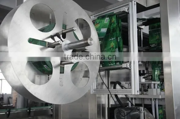 Automatic bottle label shrinking machine