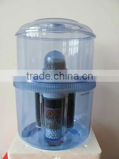 Family use mineral dispenser purifier water purifier