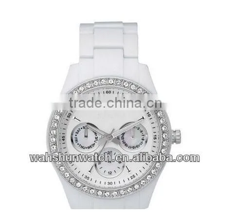 2013 new arrival watch, promotional watch alloy with diamonds precise japan quartz movt