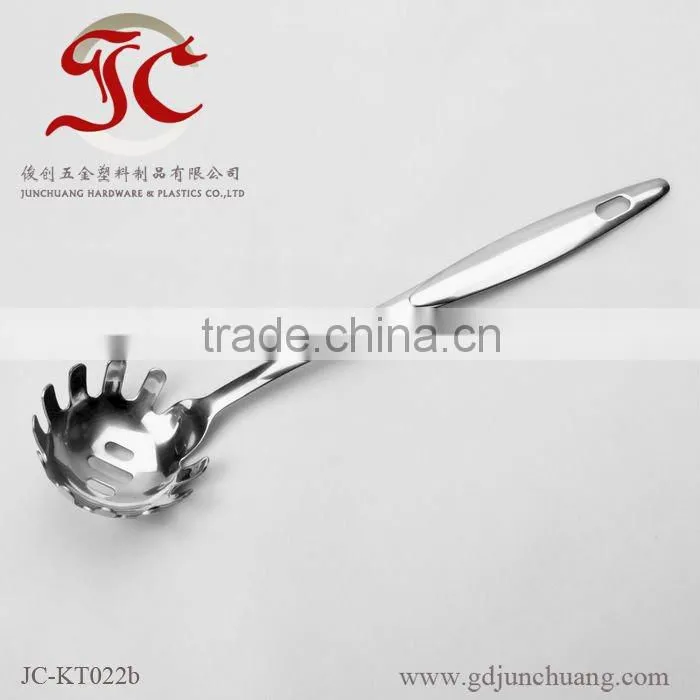 Stainless steel hot food buffet spaghetti spoon server