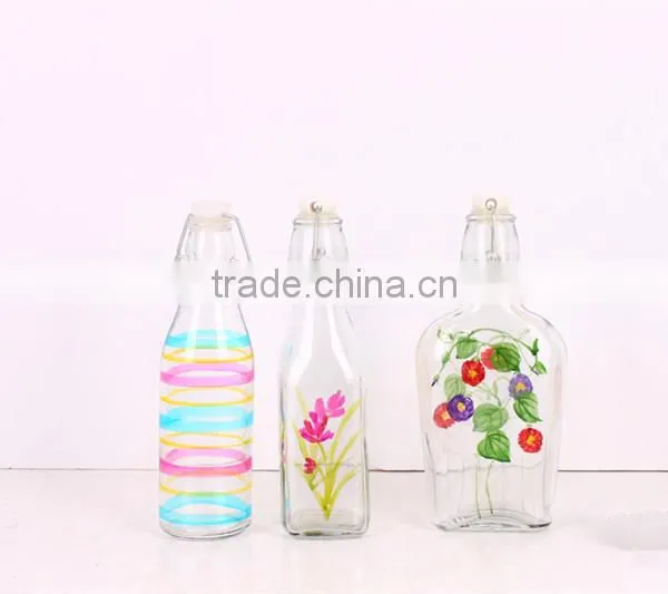 transparent glass water bottle with buckle