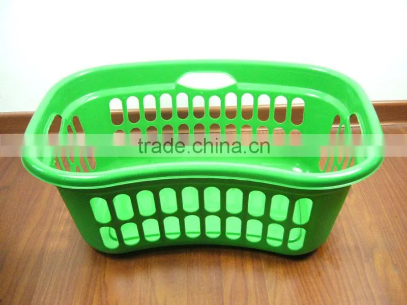 Plastic laundry basket hamper