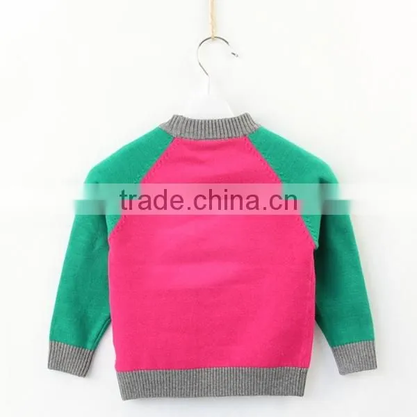 Cartoon style baby knitting sweater raglan sleeve contrast color pullover