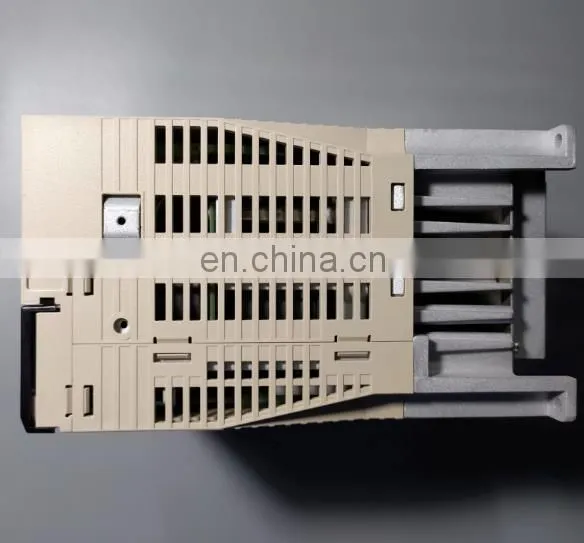 Yaskawa SGDV-180A11A/ SGDV-180A01A AC Servo Motor Drive