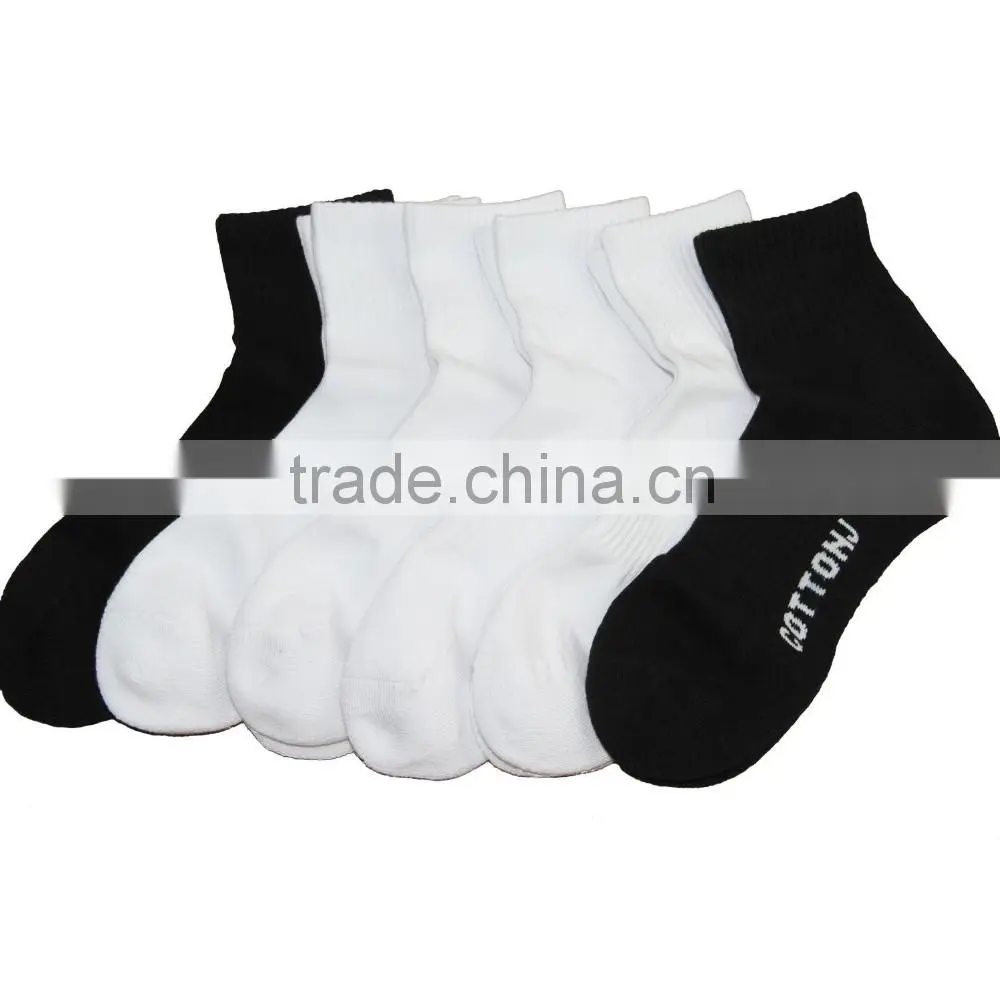 Quality wholesale socks black knitted sports athletic socks
