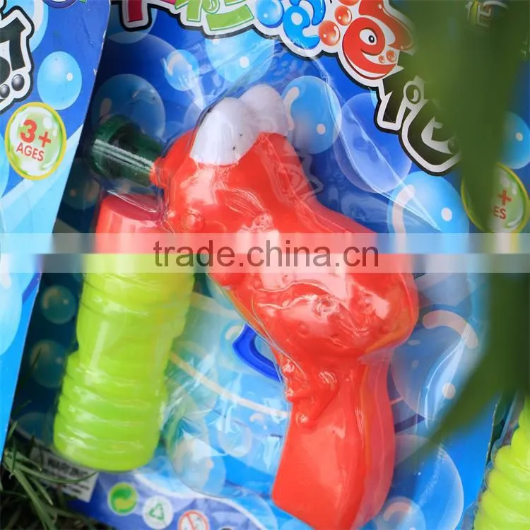 Lovely cartoon friction frog bubble gun with lots of fun