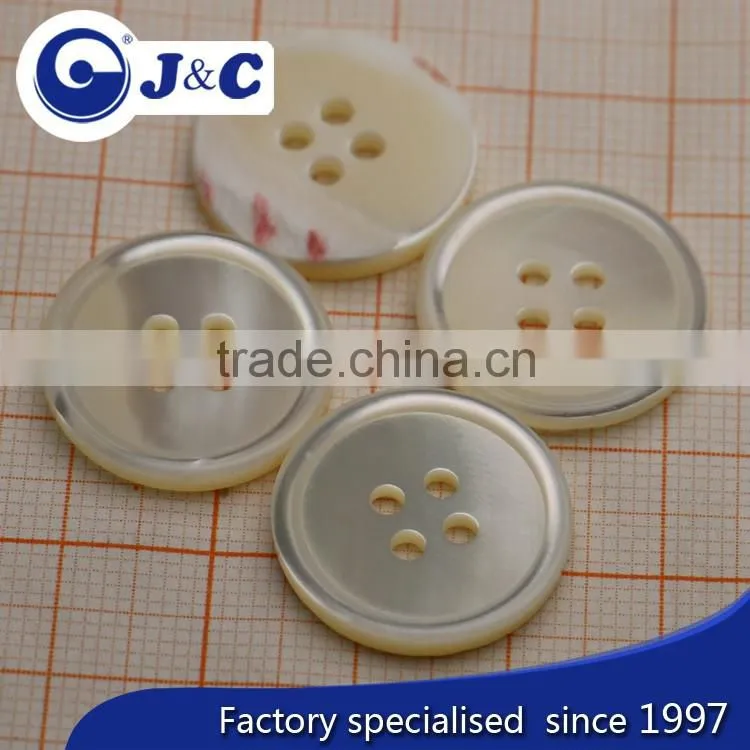 32L Trocas shell buttons for coat TR32L