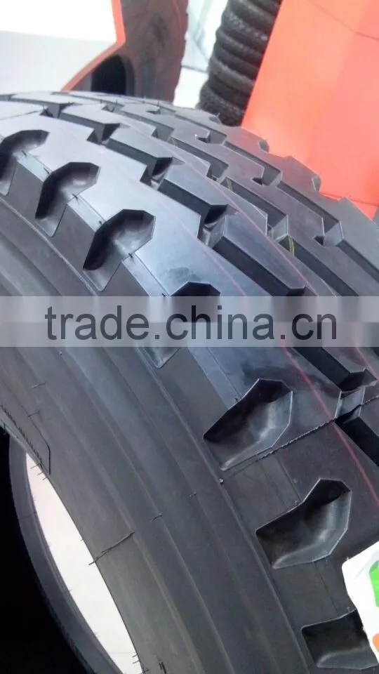 China Good Quality 3 Line Tube Type Tyre for Light Truck 8.25R16LT