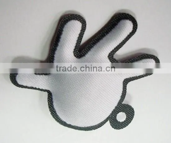 Customize Wholesale various shape clothing stuffed cute woven label