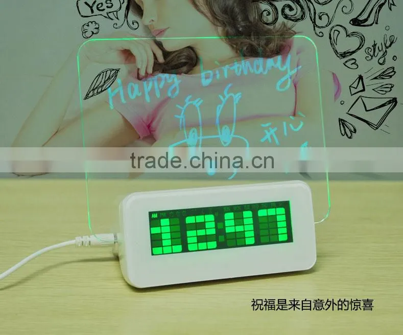 novel smart night light clock with memo board with USB HUB