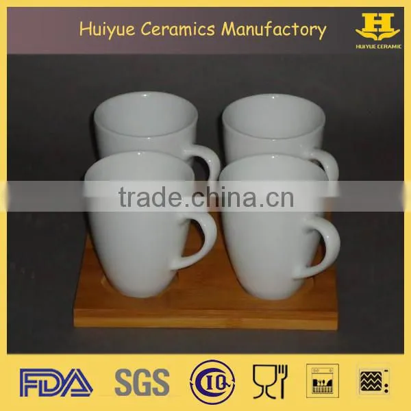 Coffee mug with bamboo base, coffee ceramic set
