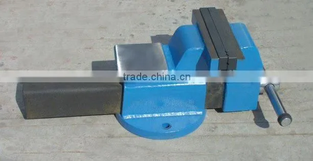 83 Type With Anvil Swivel Base Bench Vise of Heavy Duty