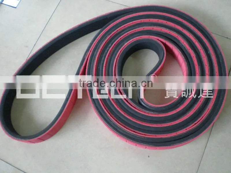 Rubber ribbed belt with grooving rubber
