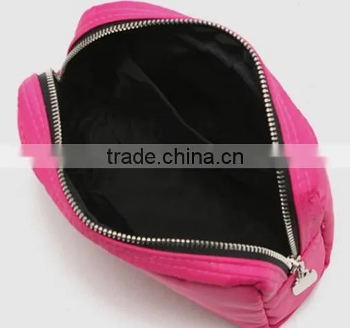 Korea style square cosmetic bag china supplier