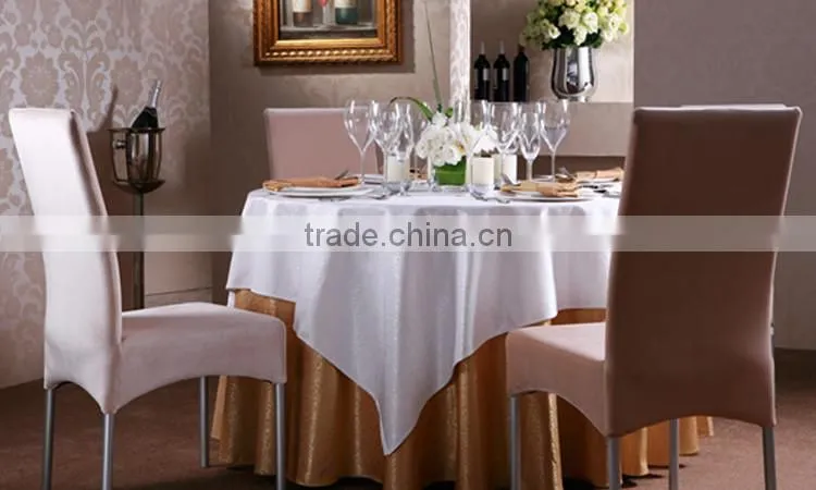 LinenPro 108 Inch Round Tablecloth for Party