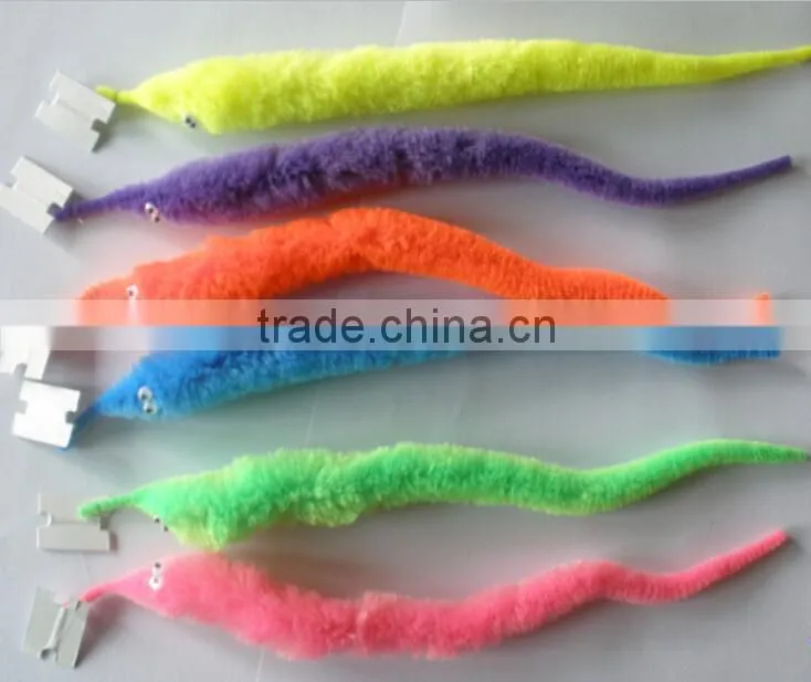 mr fuzzy magic worm toy russia