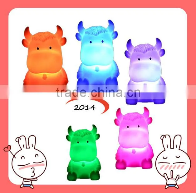 battery operated color changing flower shape led night light for home decoration