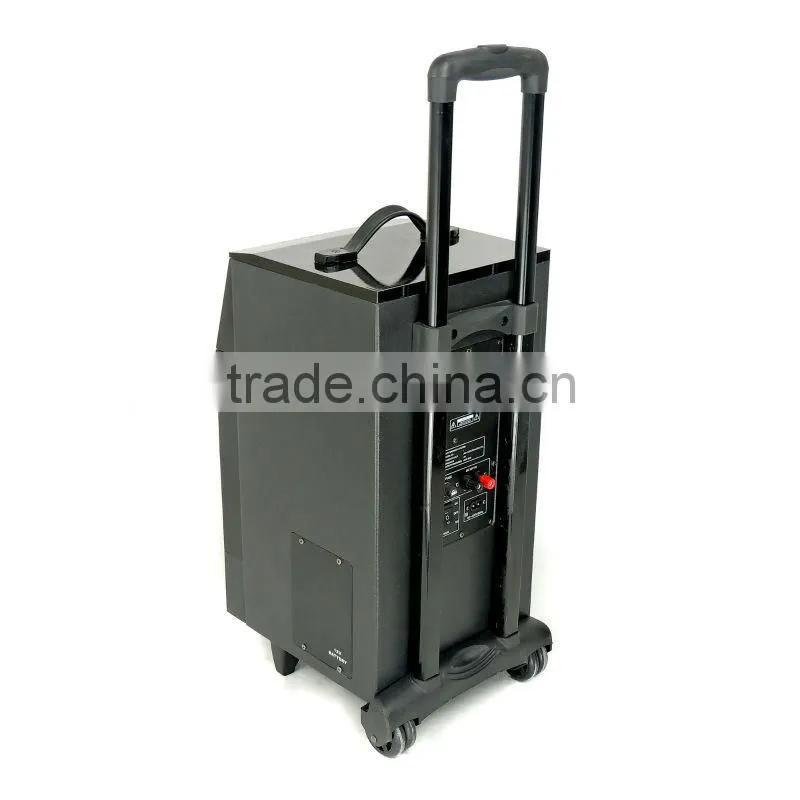 2013 latest fashionable professional portable speaker with USB/SD/FM/ rechargeble battery /Remote control
