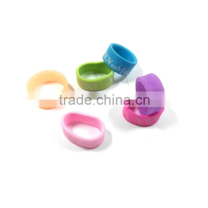 Rubber charms wholesales cheap made custom two finger ring
