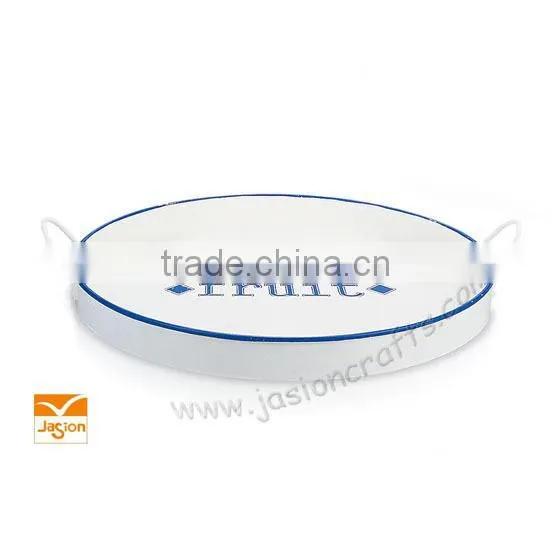 Ideal For Outdoor Entertaining, BBQs, Picnics Tray with white color