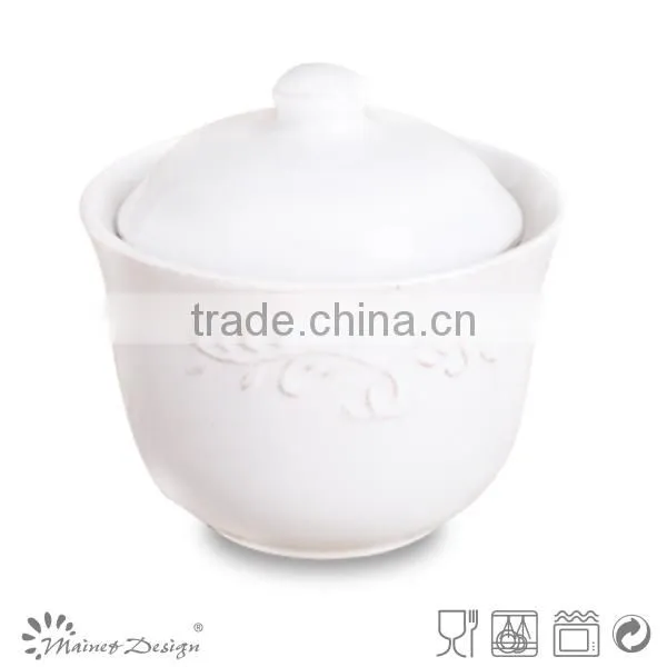 Christmas ceramic two-tone sugar and creamer emboss top selling factory