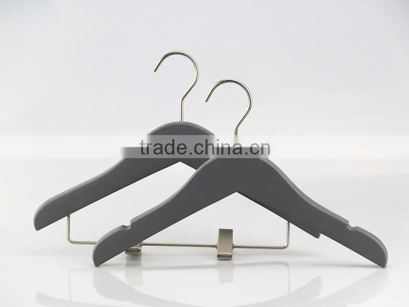 IMY-169 grey kids wooden hangers with clips