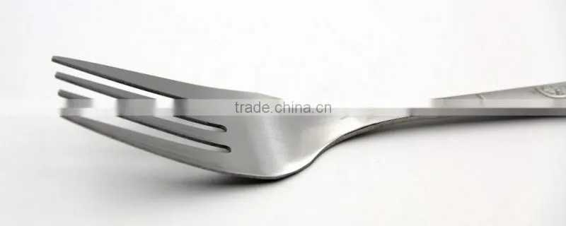 2016 mirror polish stainless steel fork in restaurant cutlery