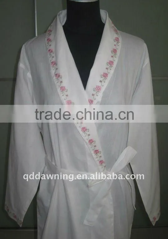 embroidered white cotton kimono