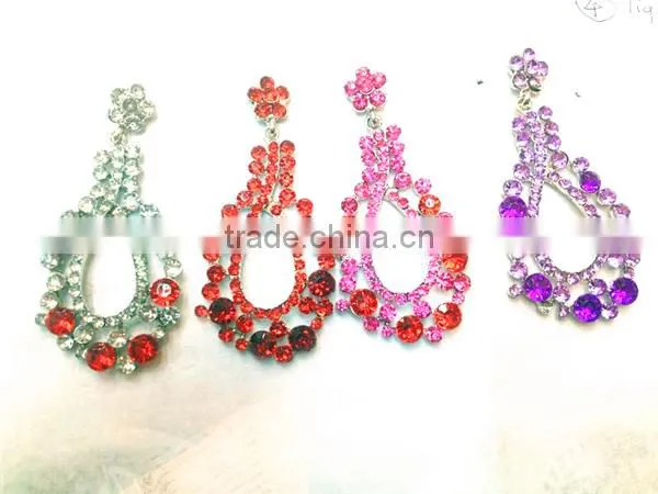 Factory Direct Diamond Alloy Earrings Hot Styles Chandelier Earrings