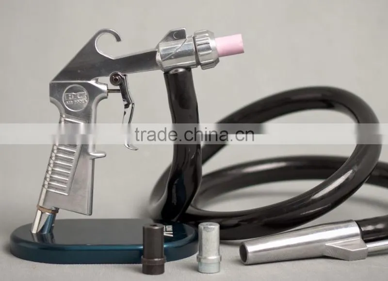 Sand blasting gun with hose ceramic nozzle