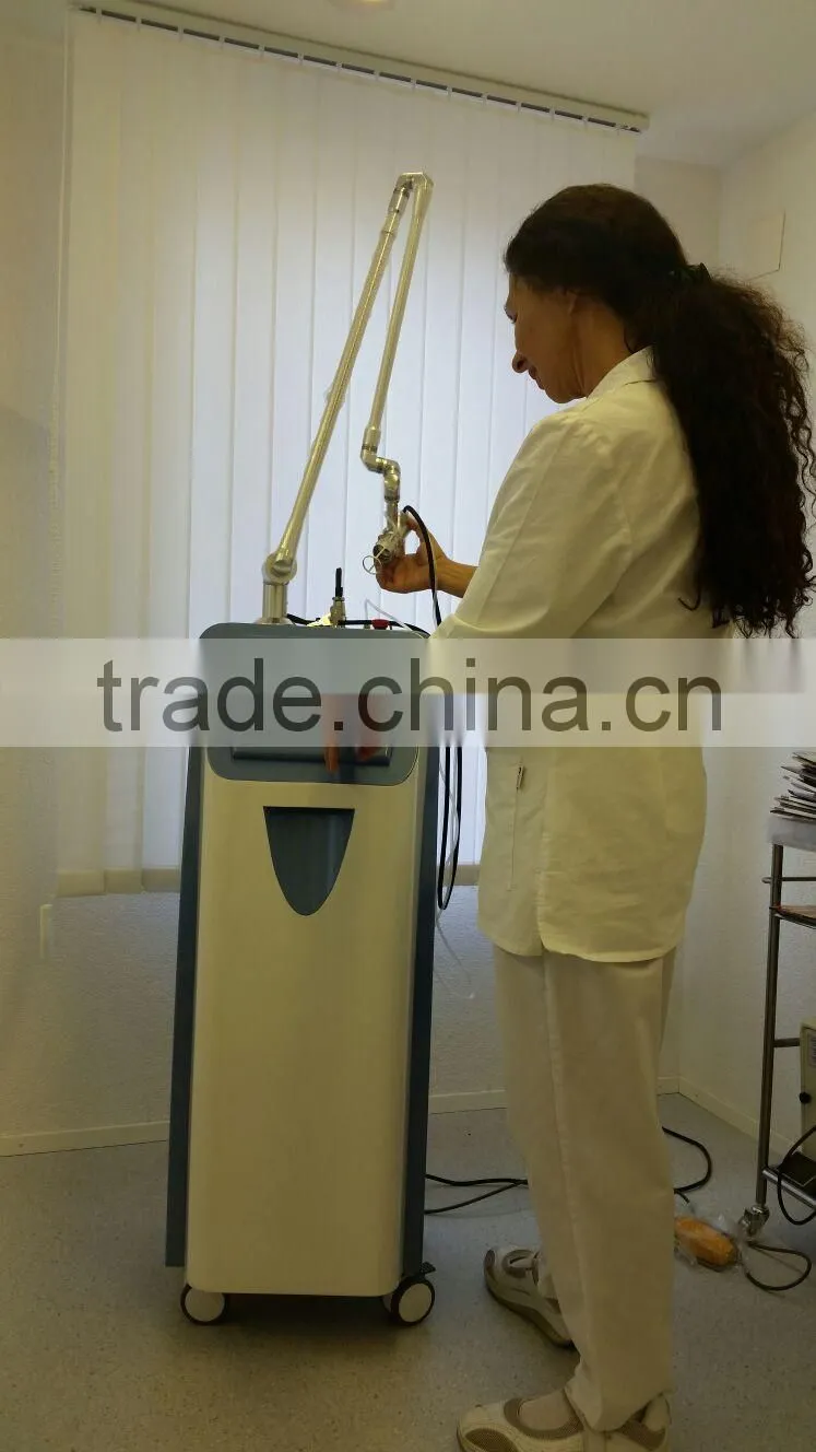CE approved best quality cosmetics CO2 fractional acne scar wrinkle removal co2 laser machine for pores removal vagina tighten