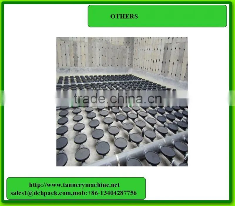 Bubble disc diffuser for waste water treatment
