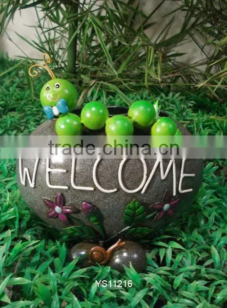 YS11216 9 inch high catepilla with welcome sign garden flower pots